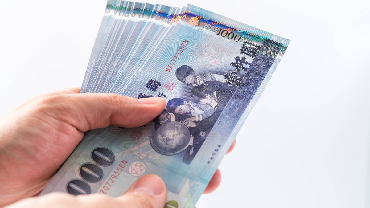 Bóc trần thực tế: Đi du học Đài Loan có dễ kiếm tiền gửi về cho gia đình không?