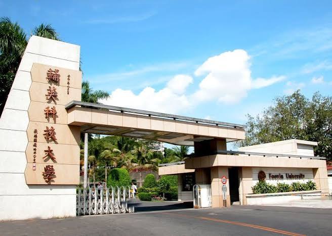 Đại học Phụ Anh: Chương trình 3+2+2 ngành Y – Điều dưỡng, điều kiện và học bổng